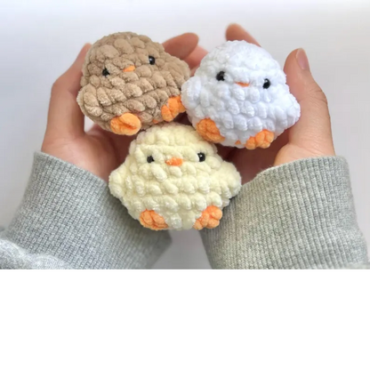 Chicky the Baby Chick – Your Adorable Amigurumi Creation!